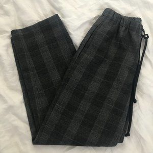 Aritzia Babaton drawstring cropped pants